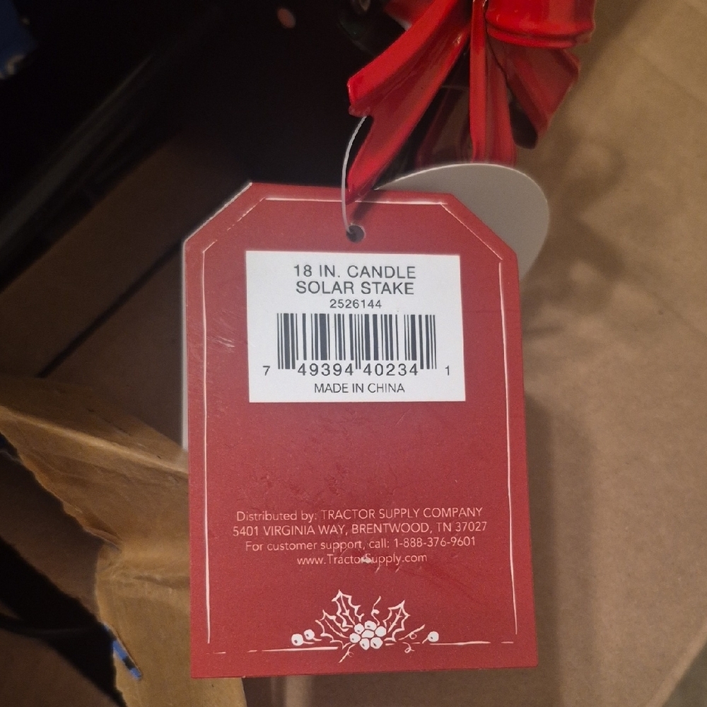 Festive Red and White LED Candle Set - Picture 12 of 13